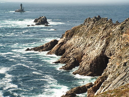 512px-Bretagne_Finistere_PointeduRaz15119